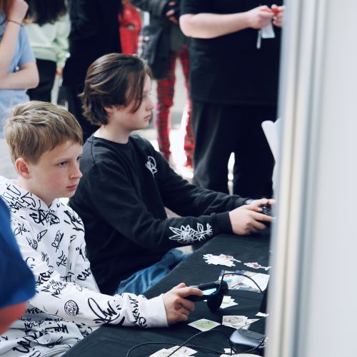 Level Up Tasmania 2024 — photo by Jonathon Manning & Paris Buttfield-Addison