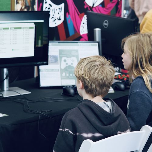 Level Up Tasmania 2024 — photo by Jonathon Manning & Paris Buttfield-Addison