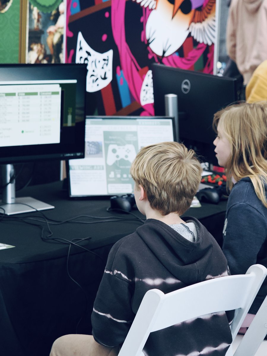Level Up Tasmania 2024 — photo by Jonathon Manning & Paris Buttfield-Addison
